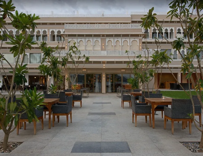 Hotel Lakend